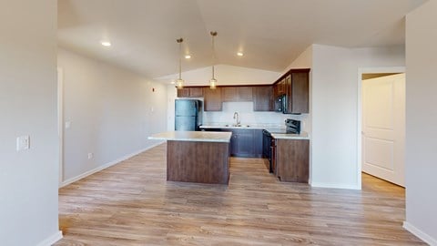 Floor plan for 1 bed, 1 bath, 678 sqft